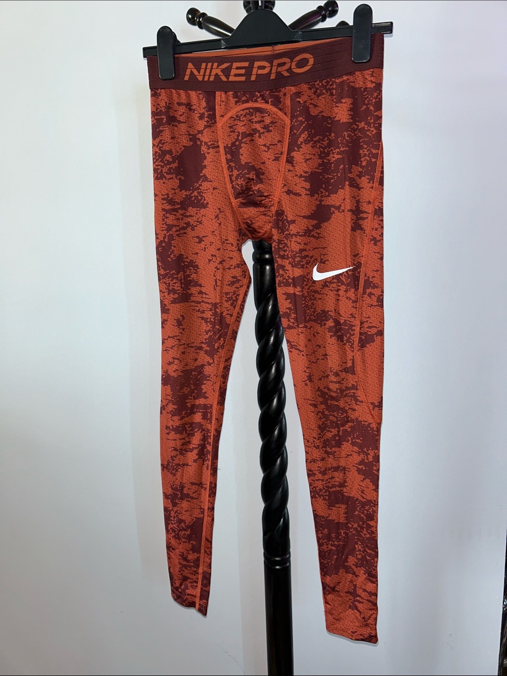 Nike Orange Camo Performance Leggings 32.T